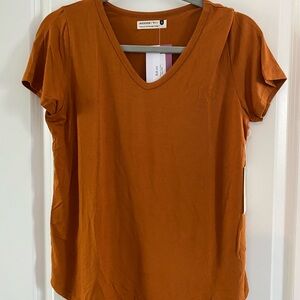 Jackson Rowe Girlfriend Tee NWT